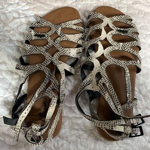 Volcom‎ Sandals